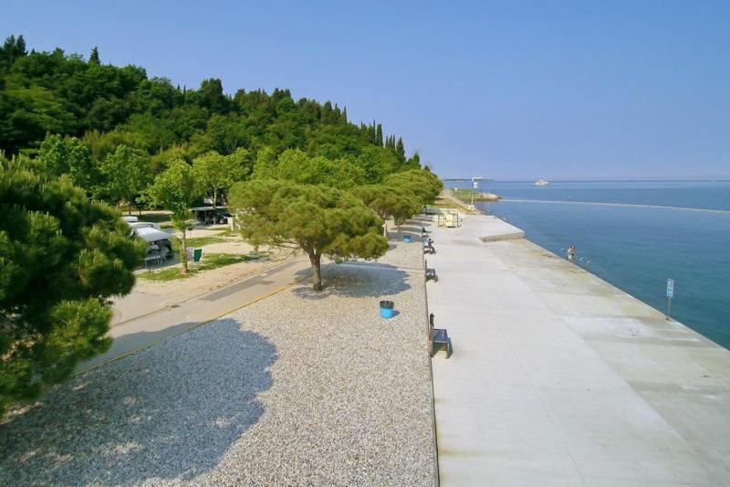 Apartments Zimerman Порторож Экстерьер фото
