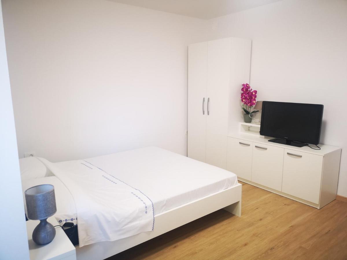 Apartments Zimerman Порторож Экстерьер фото